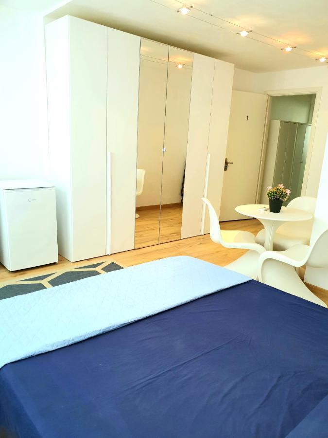 Central City Rooms ออลเบีย ภายนอก รูปภาพ