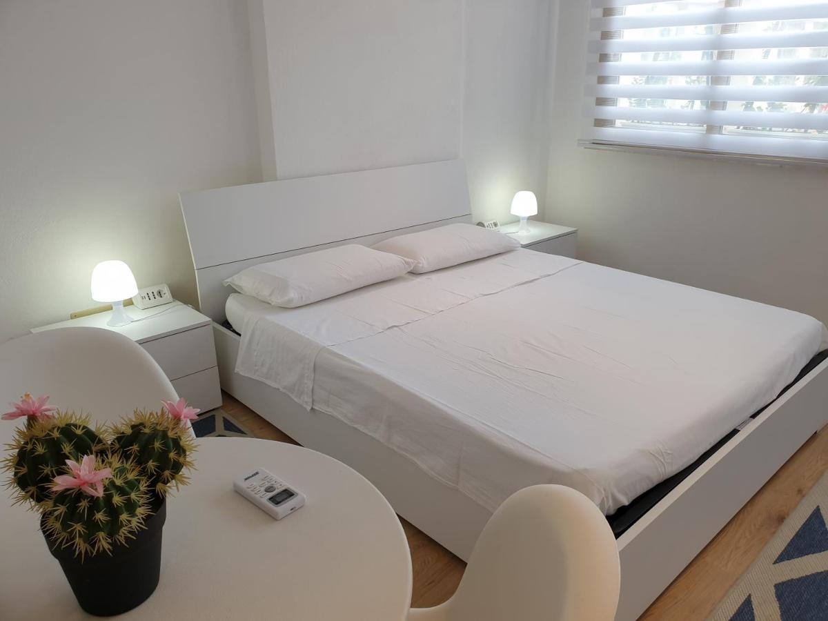 Central City Rooms ออลเบีย ภายนอก รูปภาพ
